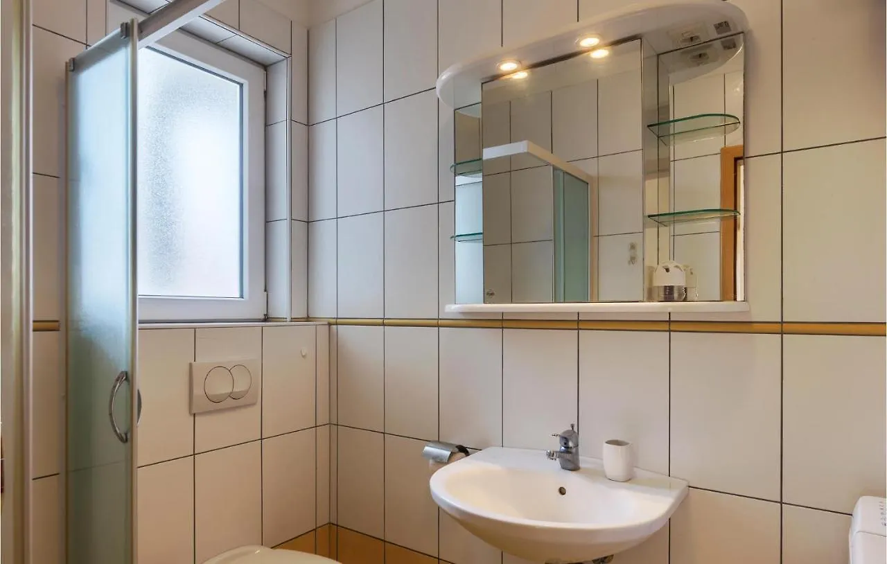 Gorgeous Apartment In Medulin With Wifi