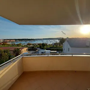 Emma Demarin Apartment